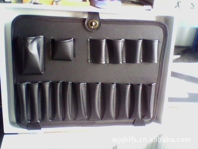 武進(jìn)區(qū)橫林豐順箱包廠 專注品質(zhì)，深耕箱包加工行業(yè)